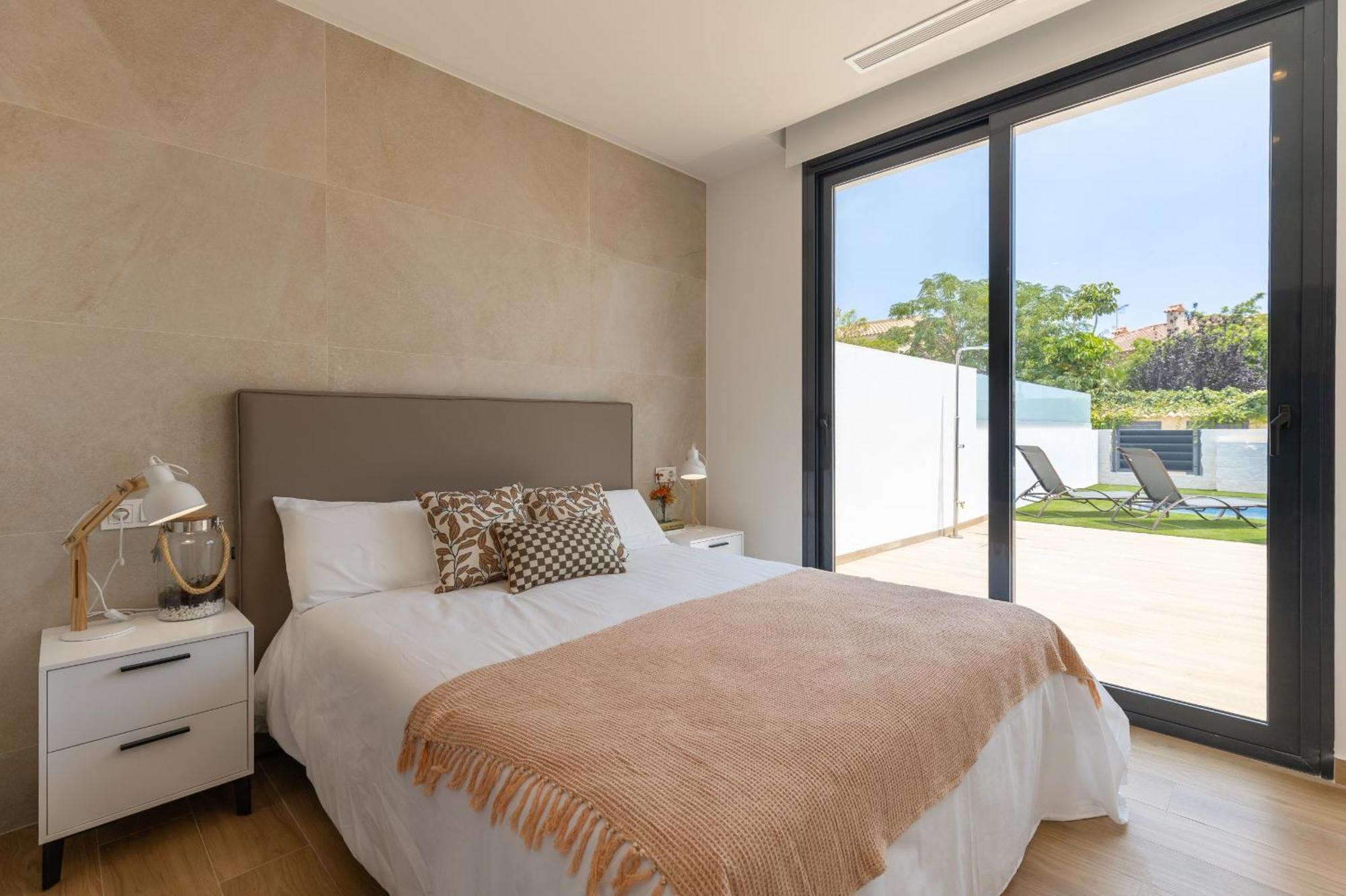 Fidalsa 5 Stars Premium Villa El Campello Bagian luar foto